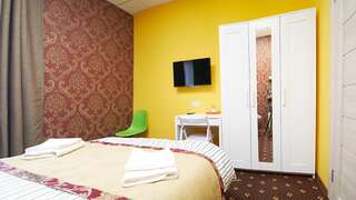 Отель Апельсин на Преображенской площади Москва Двухместный номер с 1 кроватью и общей ванной комнатой-8